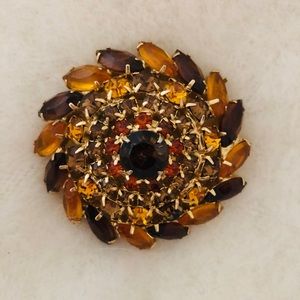 1950s-60s Vintage Amber & Brown rhinestone Brooch Retro. Beautiful and classy